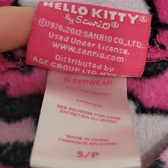 ❤️[3/$35] Hello Kitty Onesie Footed Pajamas - Picture 6 of 6